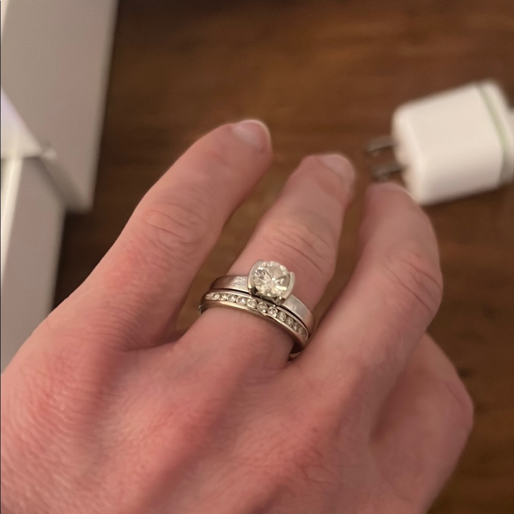 White gold and diamond wedding band set